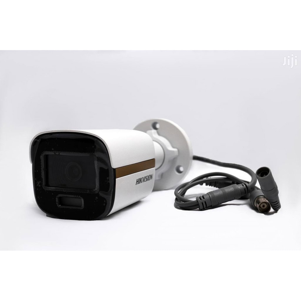 Camera HikVision có màu ban đêm DS-2CE10DF3T-F